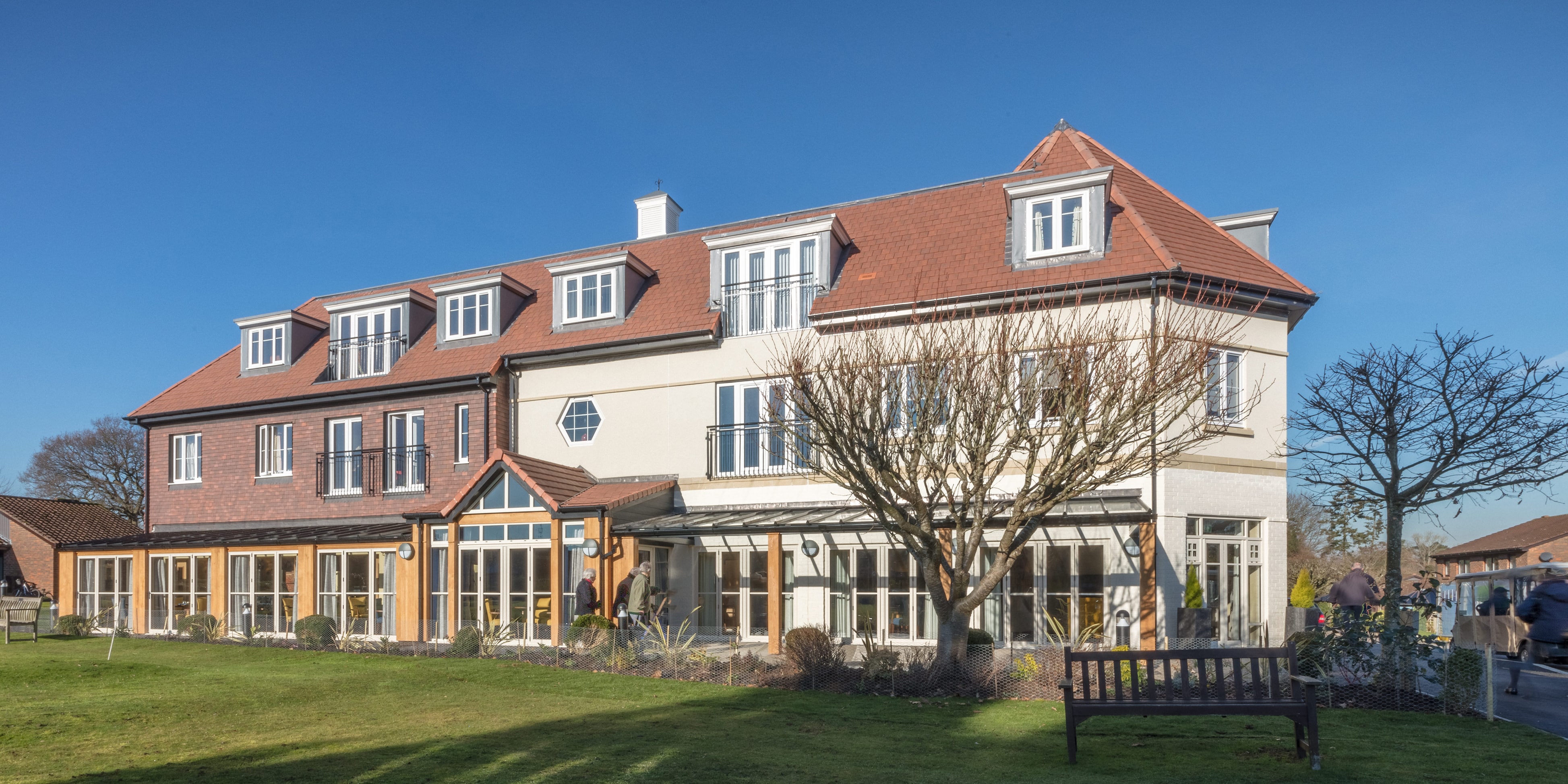 Notifier takes up residence at Elmbridge Village